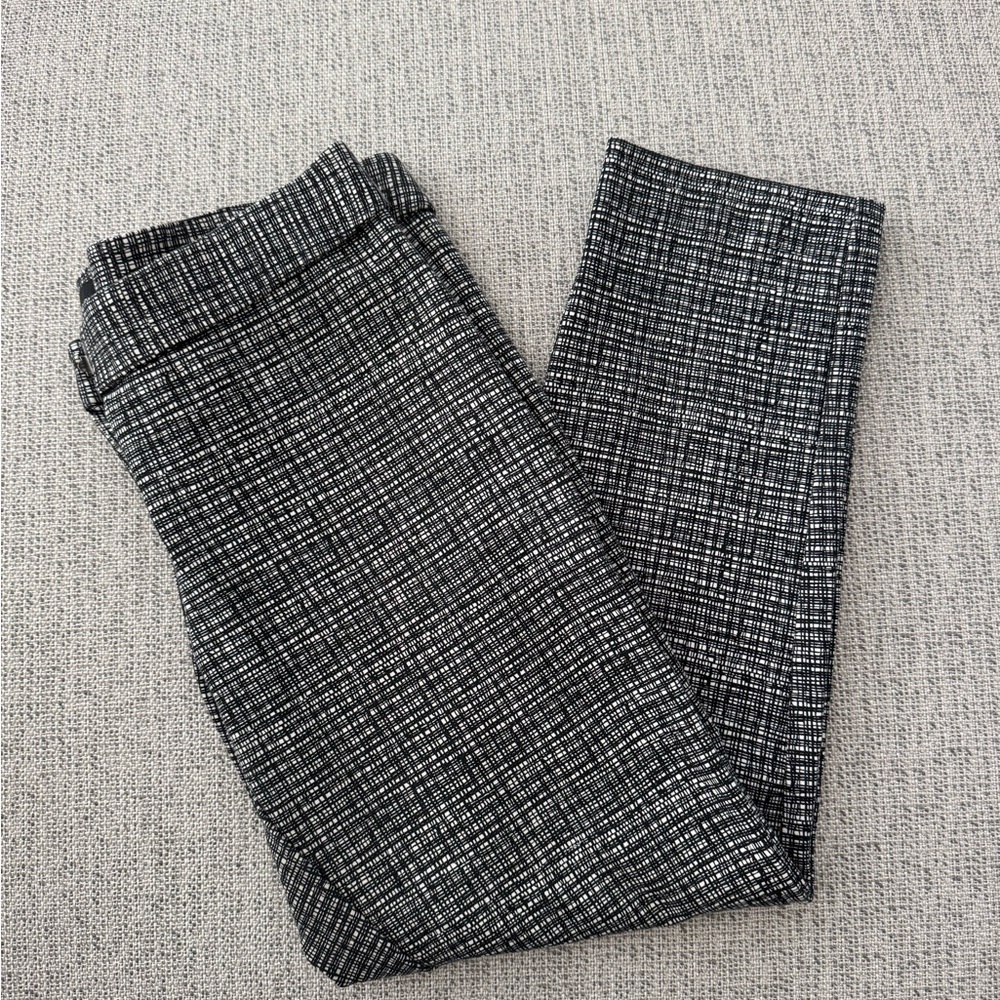 Women’s  Black and White Checkered Pants size 6
